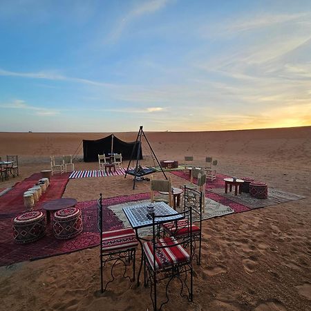 Najma Luxury Camp Hotel Мерцуга Екстериор снимка