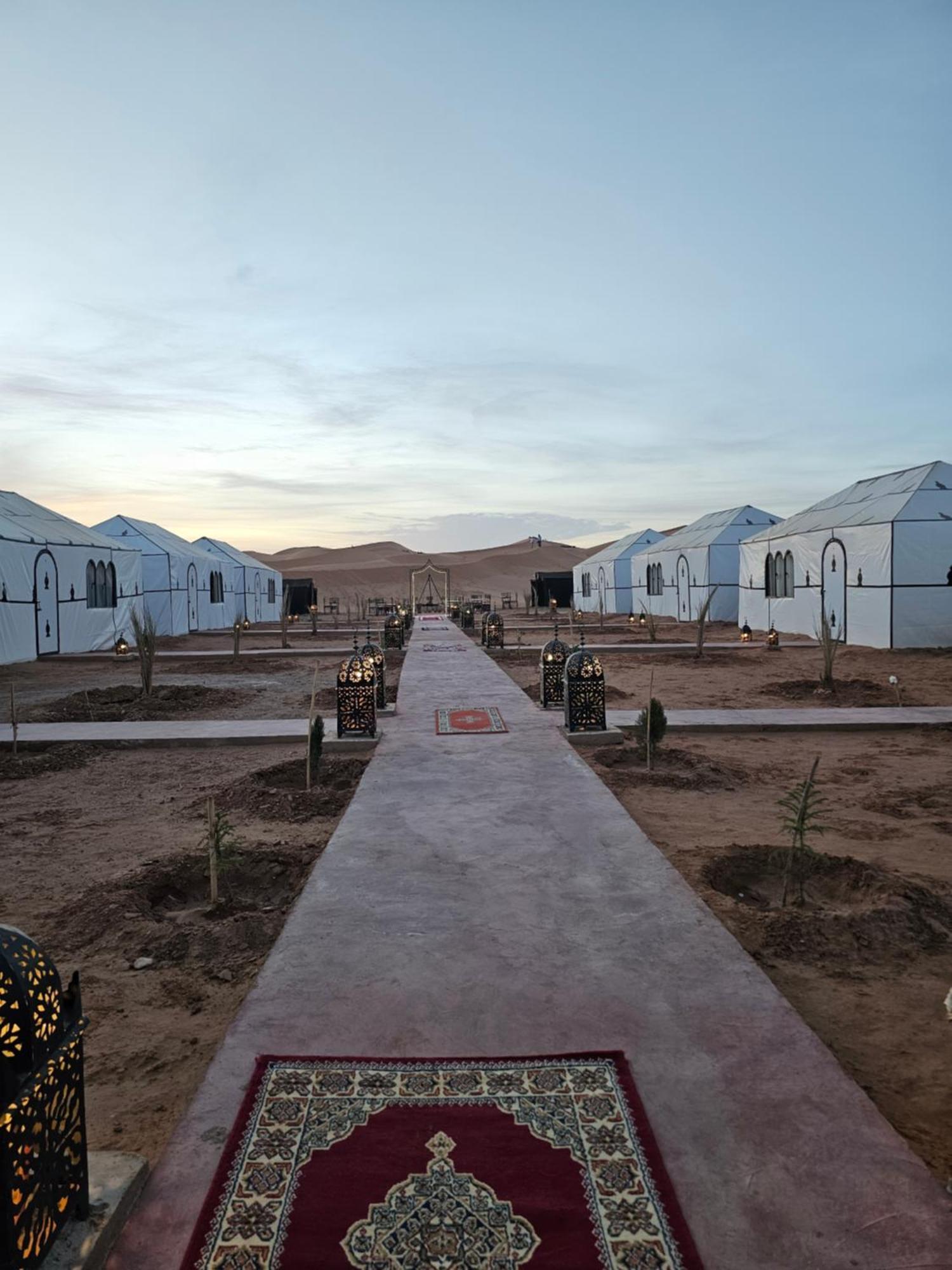 Najma Luxury Camp Hotel Мерцуга Екстериор снимка