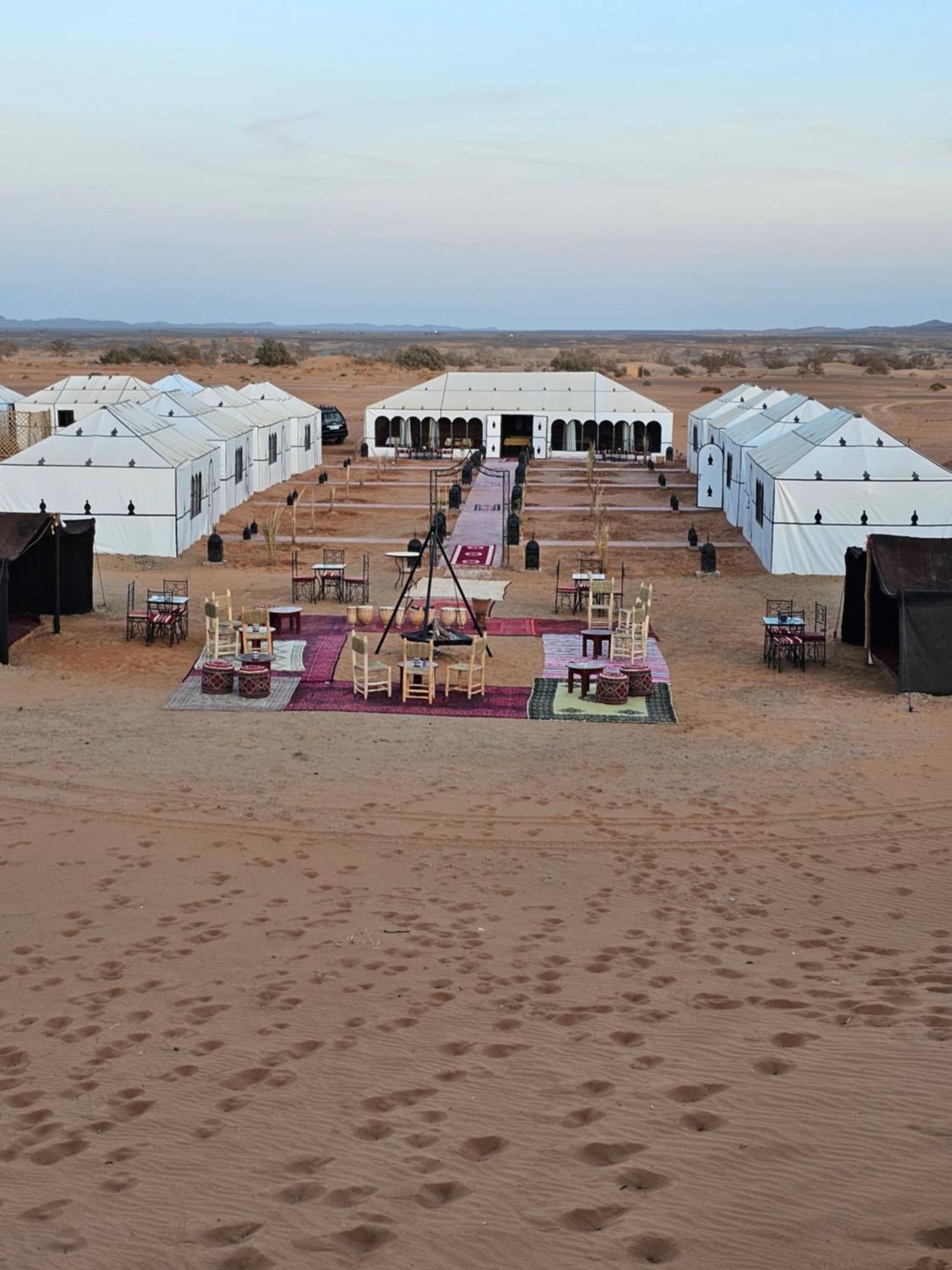 Najma Luxury Camp Hotel Мерцуга Екстериор снимка